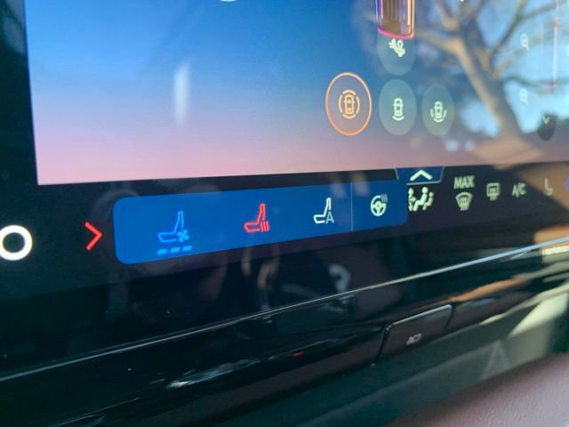 New 2026 Lincoln Navigator Reserve AWD/4WD image 21