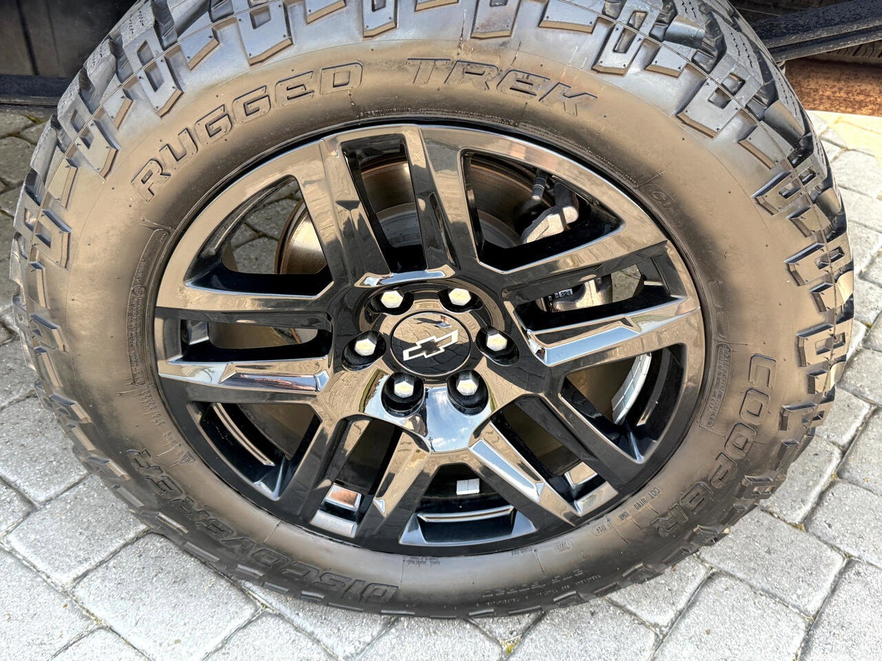Used 2022 Chevrolet Silverado 1500 LT Trail Boss w/ LT Trail Boss Premium Package image 30