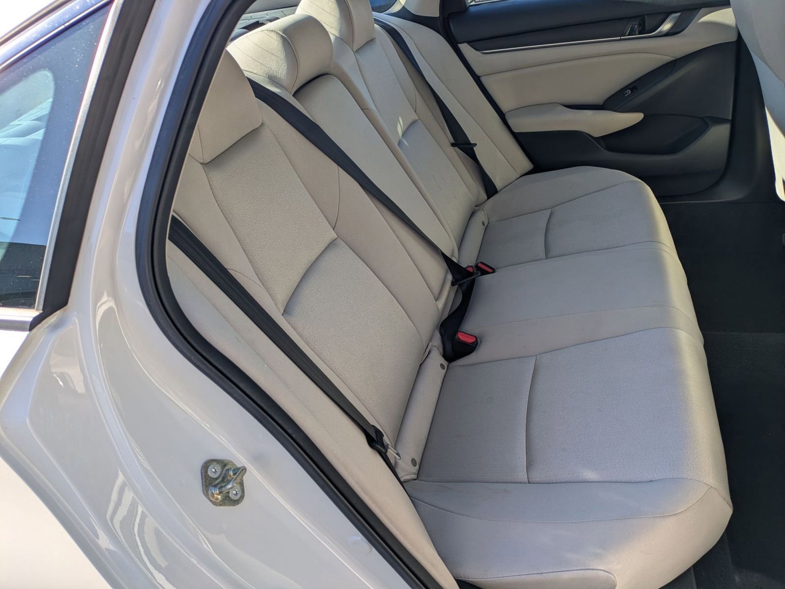 Used 2020 Honda Accord LX image 24