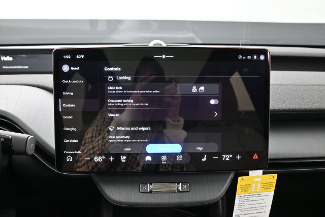 New 2027 Volvo EX60 Ultra AWD/4WD image 17