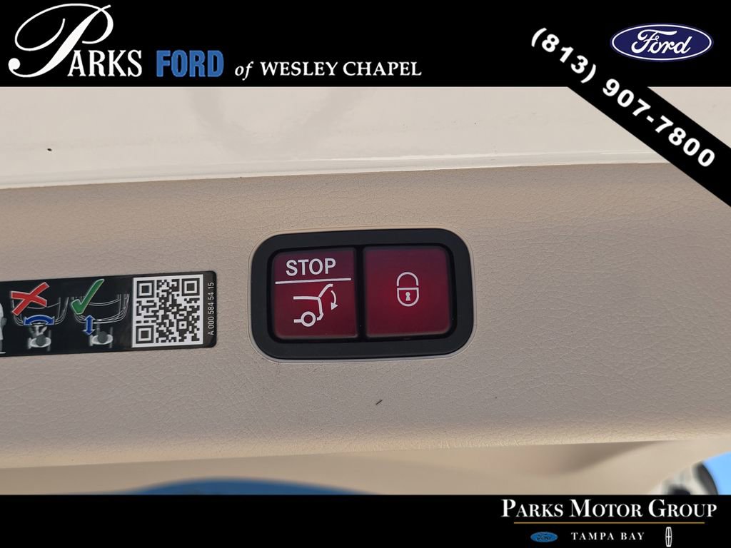 Used 2023 Mercedes-Benz EQS 450+ SUV image 9