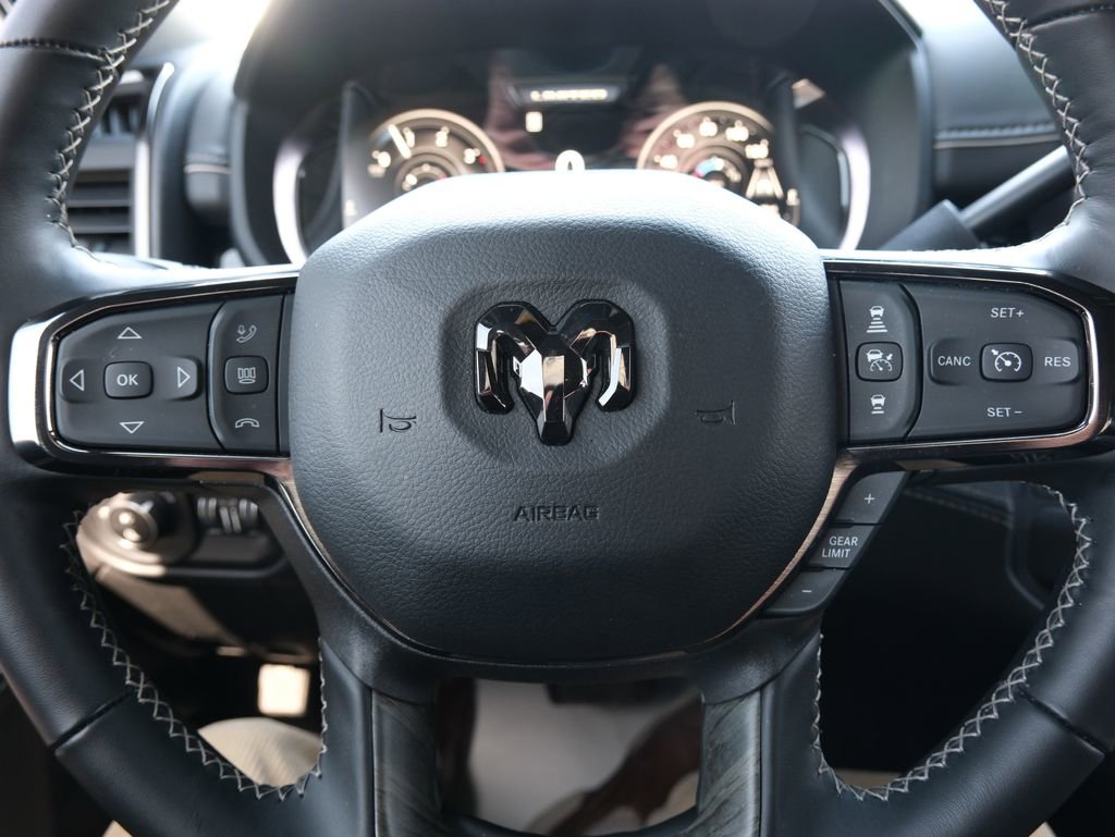 Used 2025 RAM 3500 Limited image 17