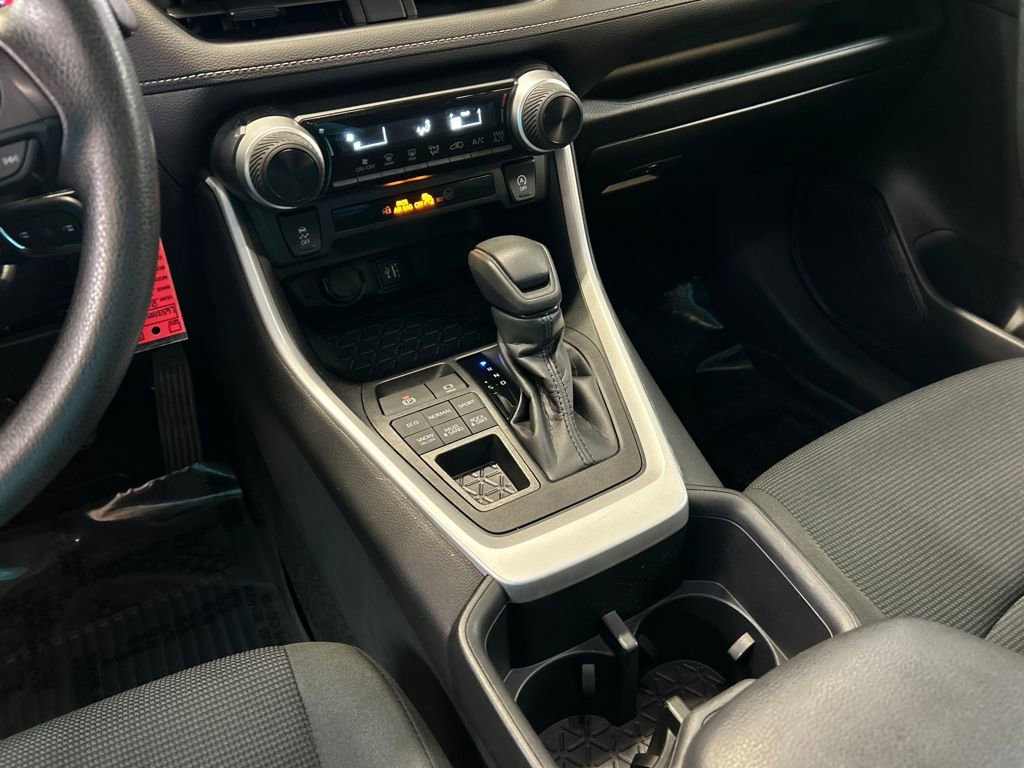 Used 2023 Toyota RAV4 LE image 16