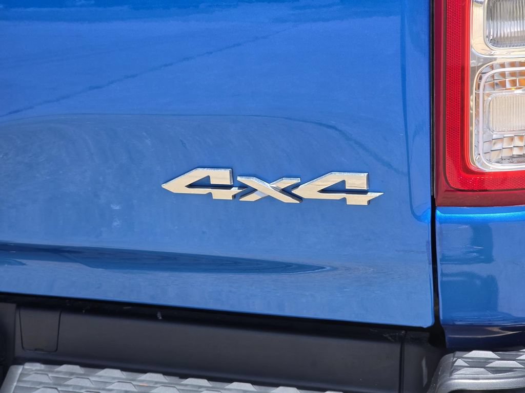 Used 2023 RAM 1500 Lone Star AWD/4WD image 11