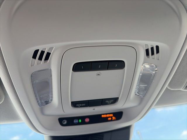 New 2026 Buick Envision Sport Touring image 25