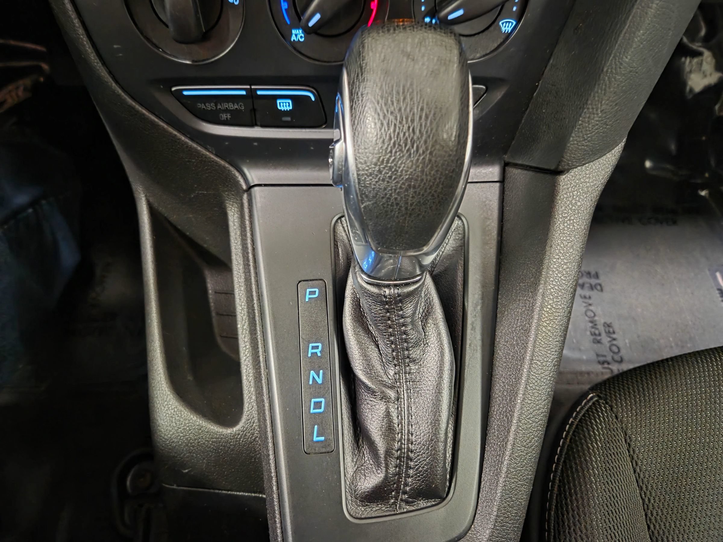Used 2014 Ford Focus S FWD image 21