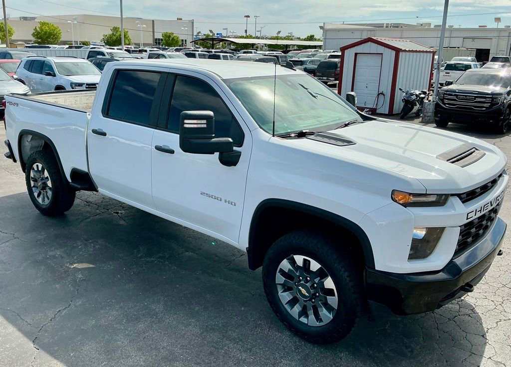 Used 2022 Chevrolet Silverado 2500 Custom w/ Custom Value Package AWD/4WD image 8