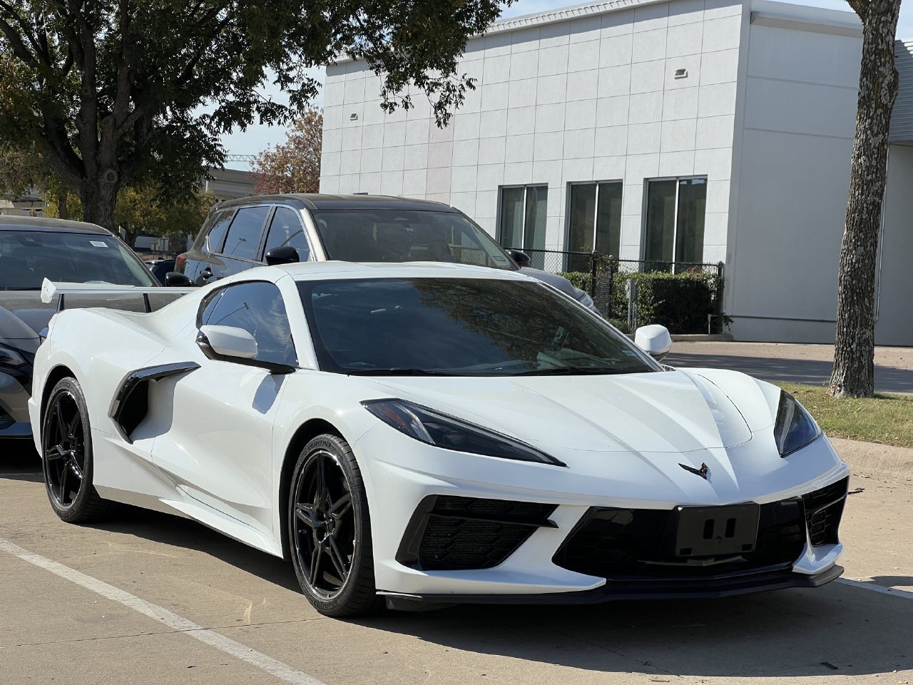 Used 2024 Chevrolet Corvette Stingray Coupe w/ Z51 Performance Package RWD image 2