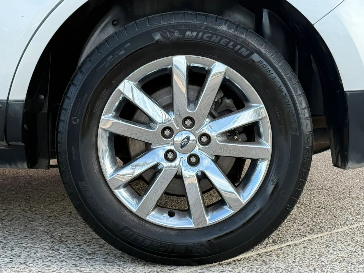 Used 2013 Ford Edge Limited FWD image 27