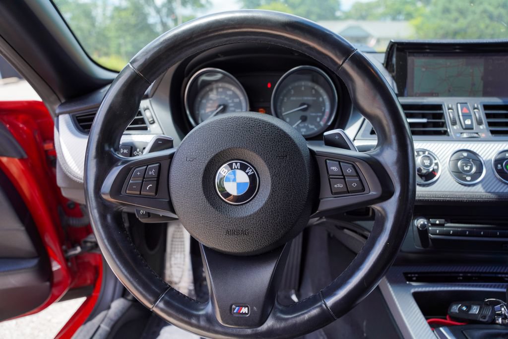 Used 2016 BMW Z4 sDrive35is RWD image 16