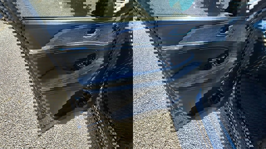 Used 2023 Jeep Grand Cherokee L Overland image 11