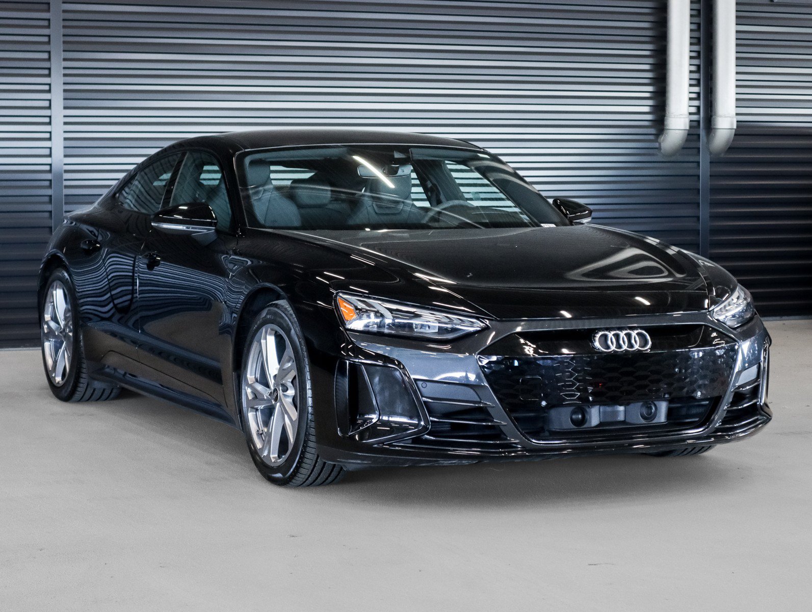 Used 2023 Audi e-tron GT Premium Plus AWD/4WD image 11