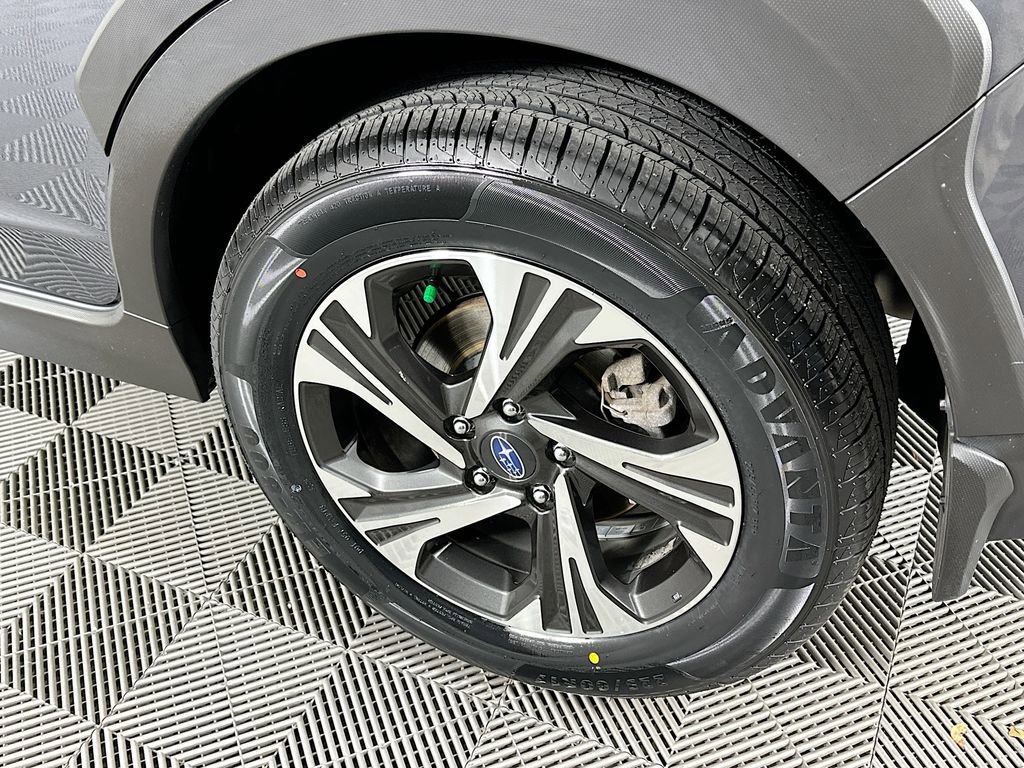 Used 2024 Subaru Crosstrek 2.0i Premium image 38