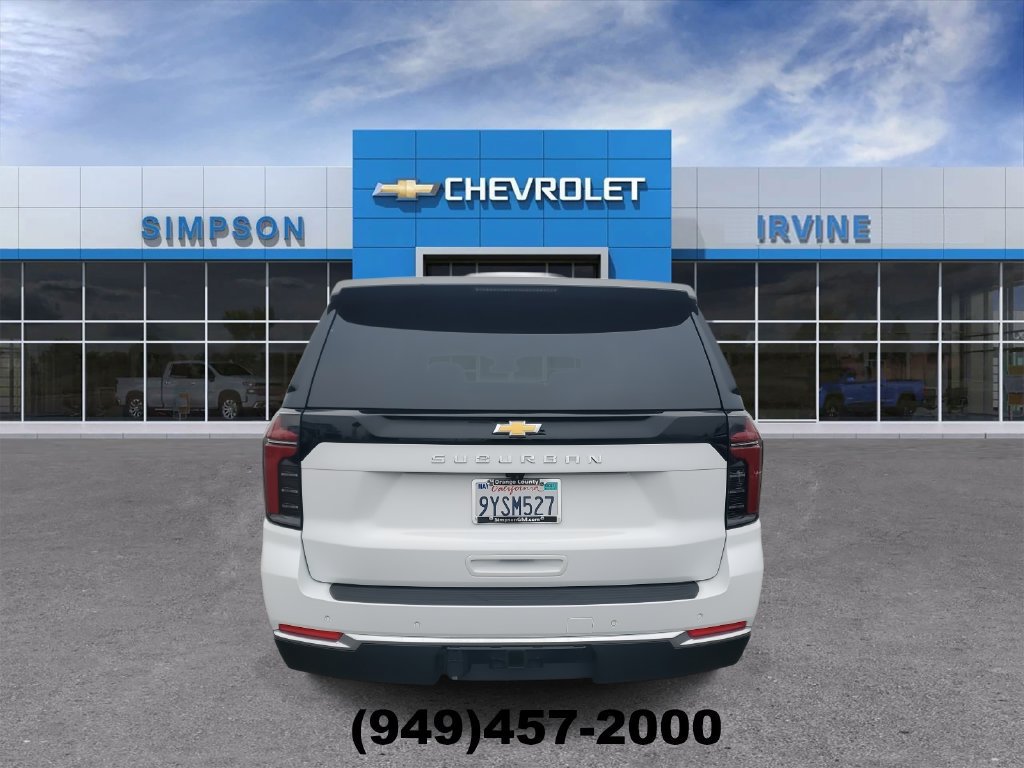 Used 2026 Chevrolet Suburban LS RWD image 7