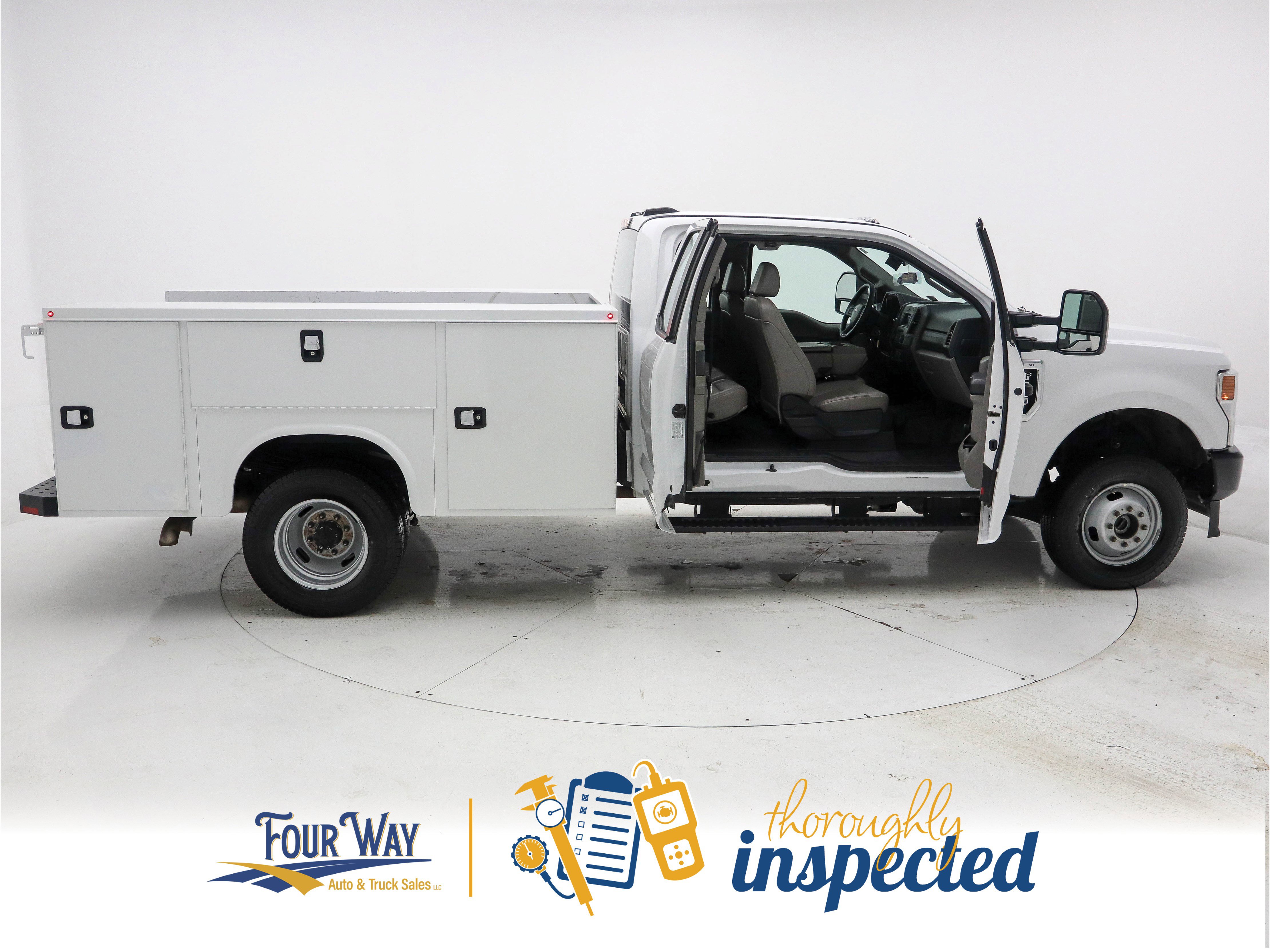 Used 2020 Ford F350 XL image 3