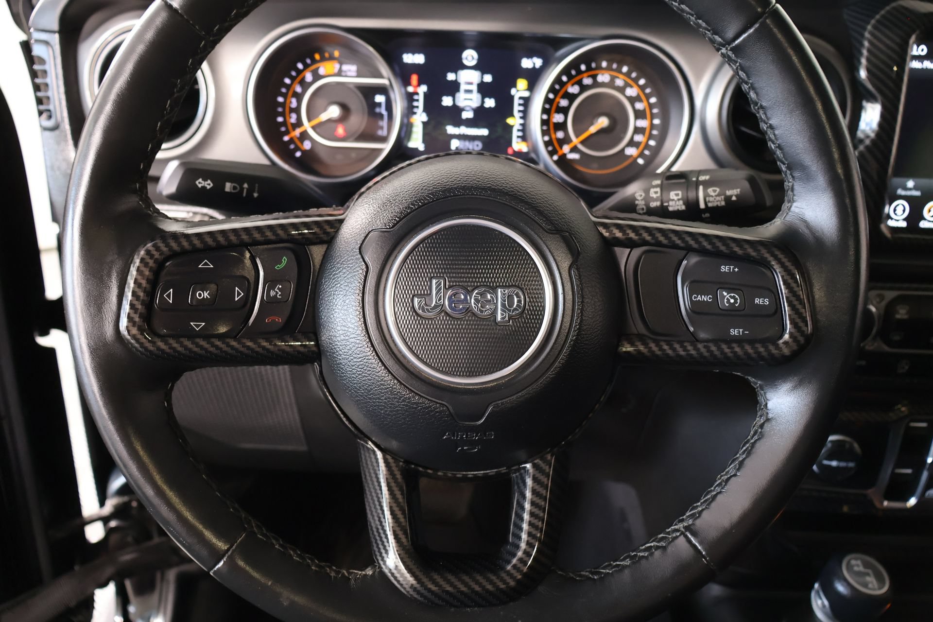 Used 2022 Jeep Wrangler Unlimited Sport AWD/4WD image 3
