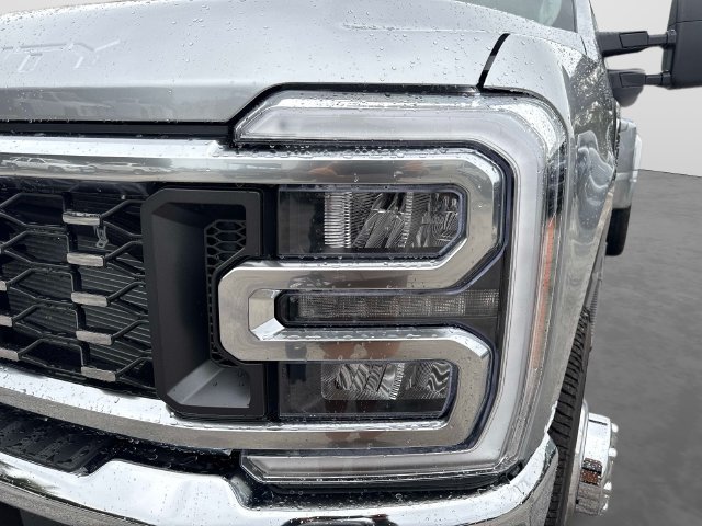 New 2027 Ford F350 XLT w/ XLT Premium Package AWD/4WD image 10