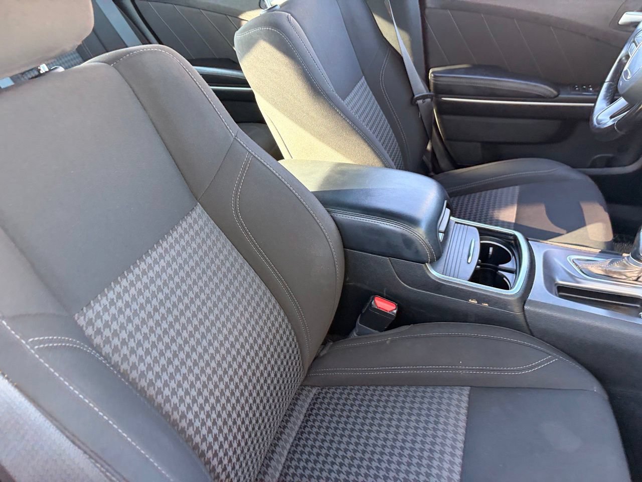 Used 2023 Dodge Charger SXT RWD image 11
