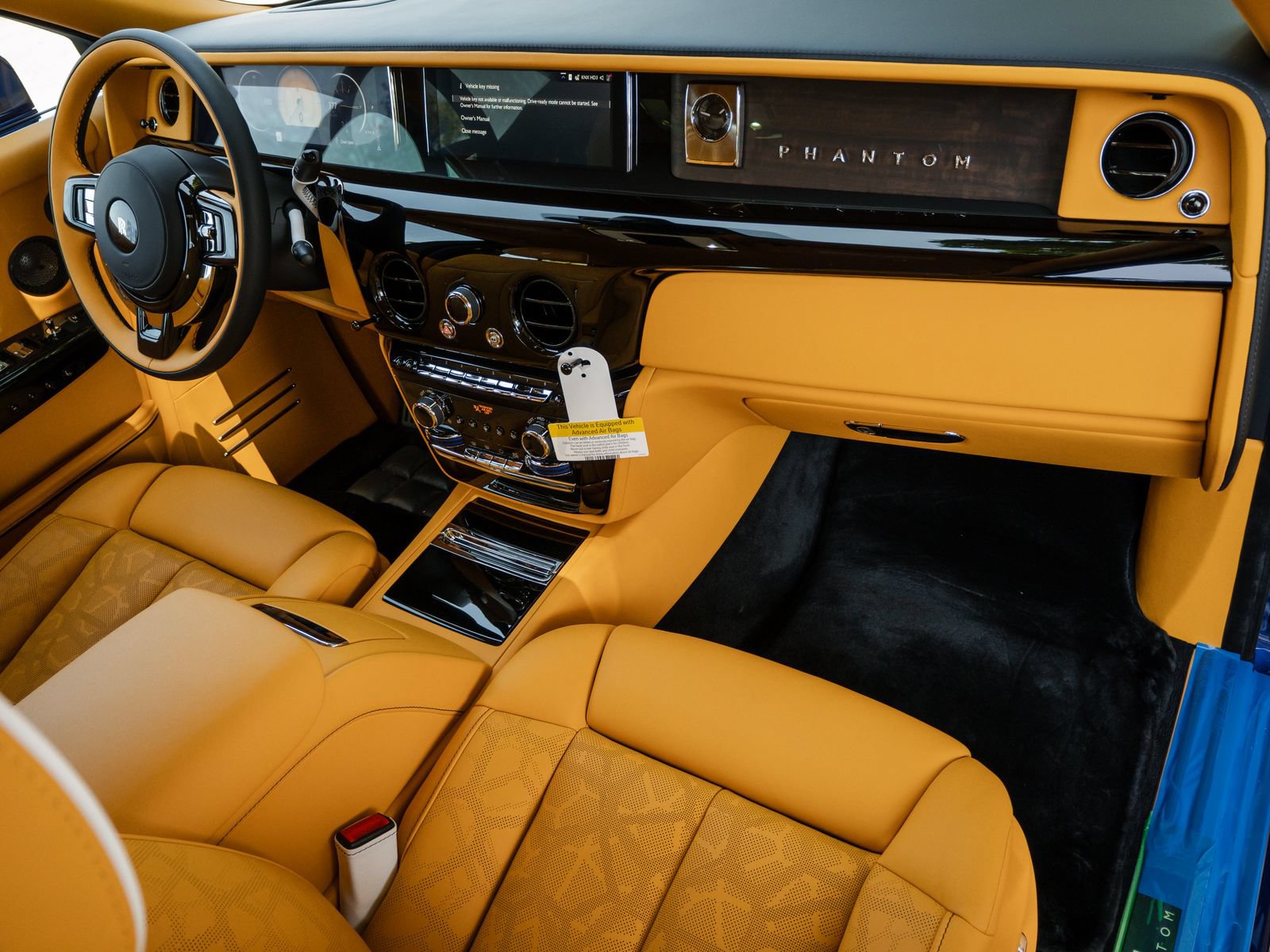New 2027 Rolls-Royce Phantom Sedan RWD image 17