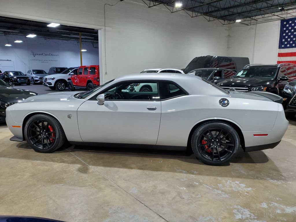 Used 2023 Dodge Challenger SRT Hellcat w/ Driver Convenience Group RWD image 13