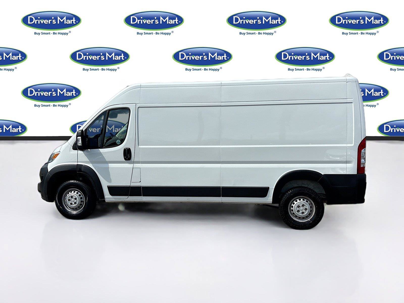 Used 2024 RAM ProMaster 2500 w/ Convenience Group FWD image 4