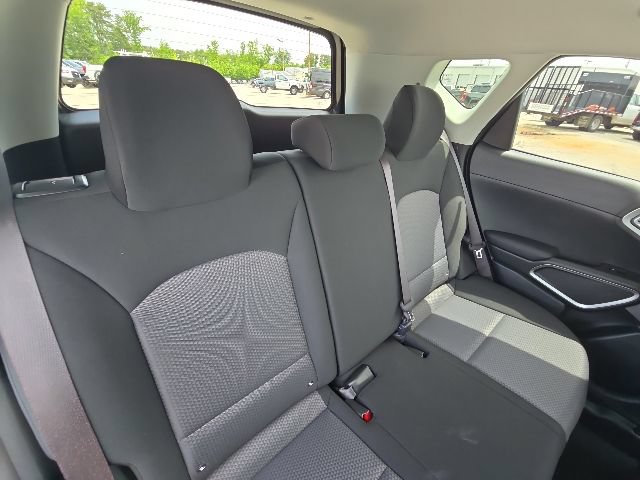 Used 2025 Kia Soul LX w/ LX Technology Package FWD image 14