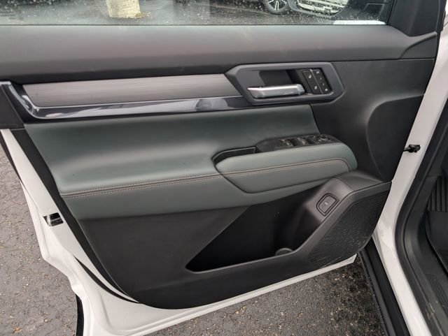 New 2026 GMC Terrain AT4 w/ Convenience Package III image 14