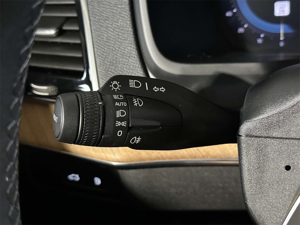 Used 2024 Volvo XC90 T8 Plus w/ Protection Package Premier image 25