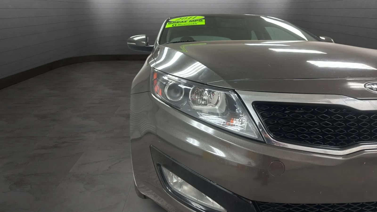 Used 2011 Kia Optima EX FWD image 28