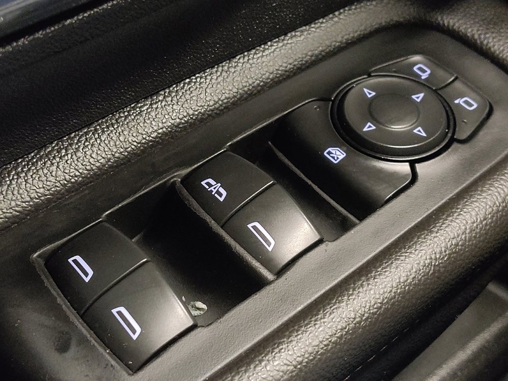 Used 2021 GMC Terrain SLE FWD image 27