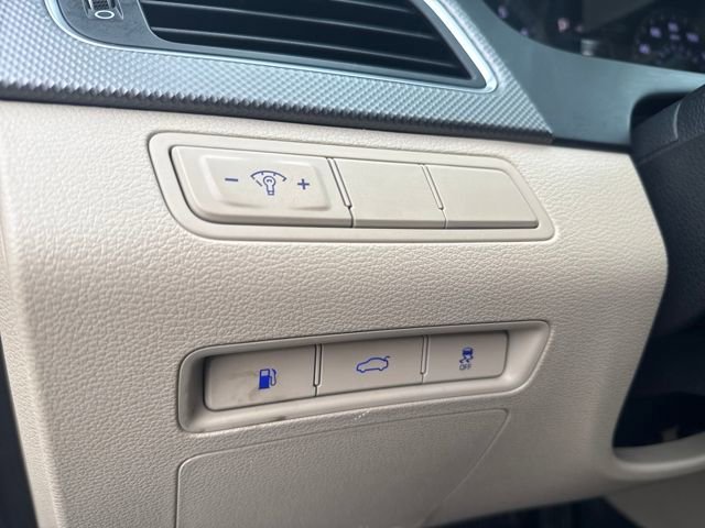 Used 2015 Hyundai Sonata SE image 19