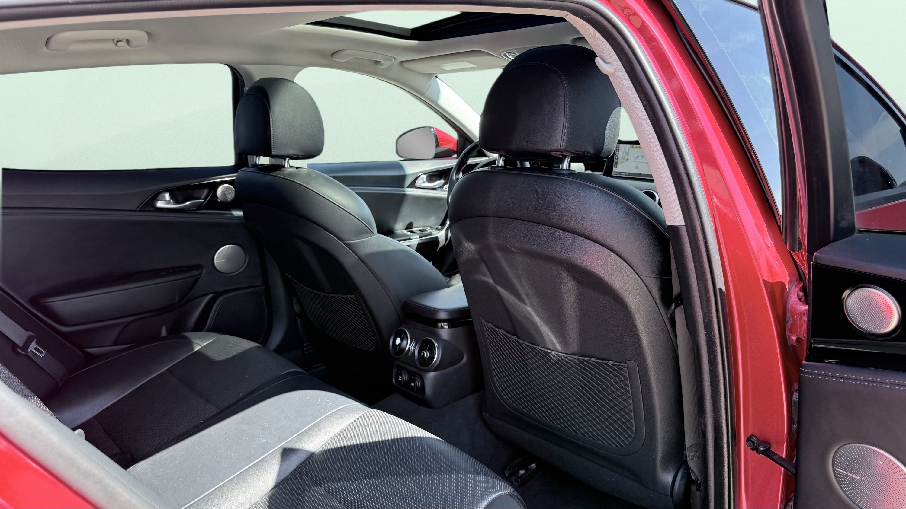 Used 2019 Kia Stinger Premium RWD image 33