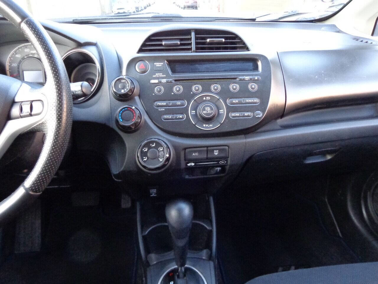 Used 2012 Honda Fit Sport image 35