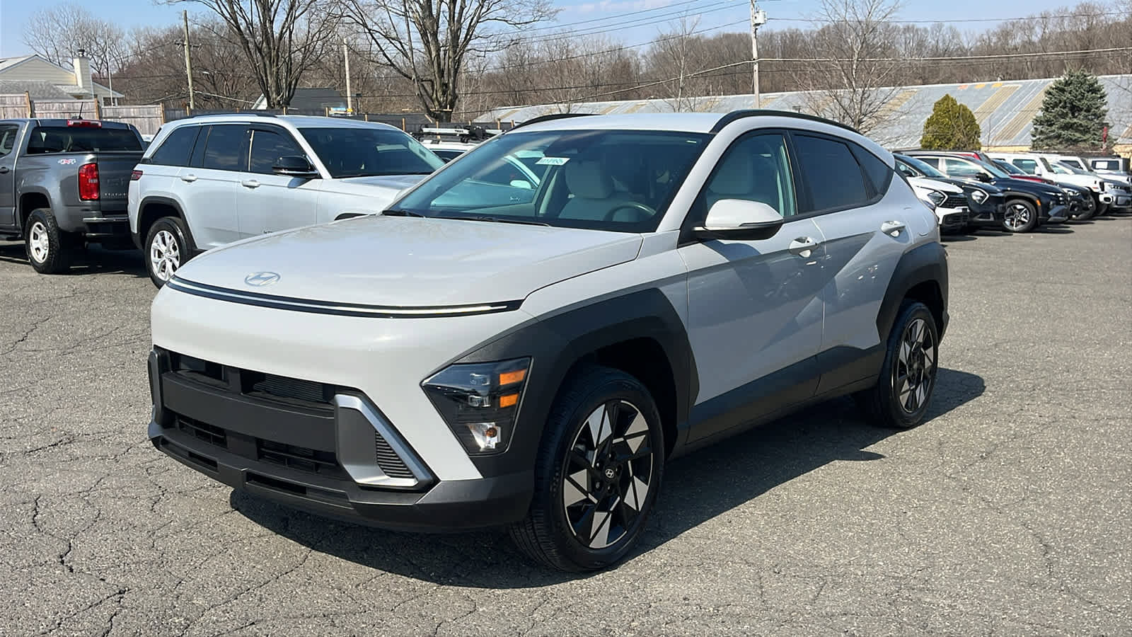 Used 2024 Hyundai Kona SEL image 3