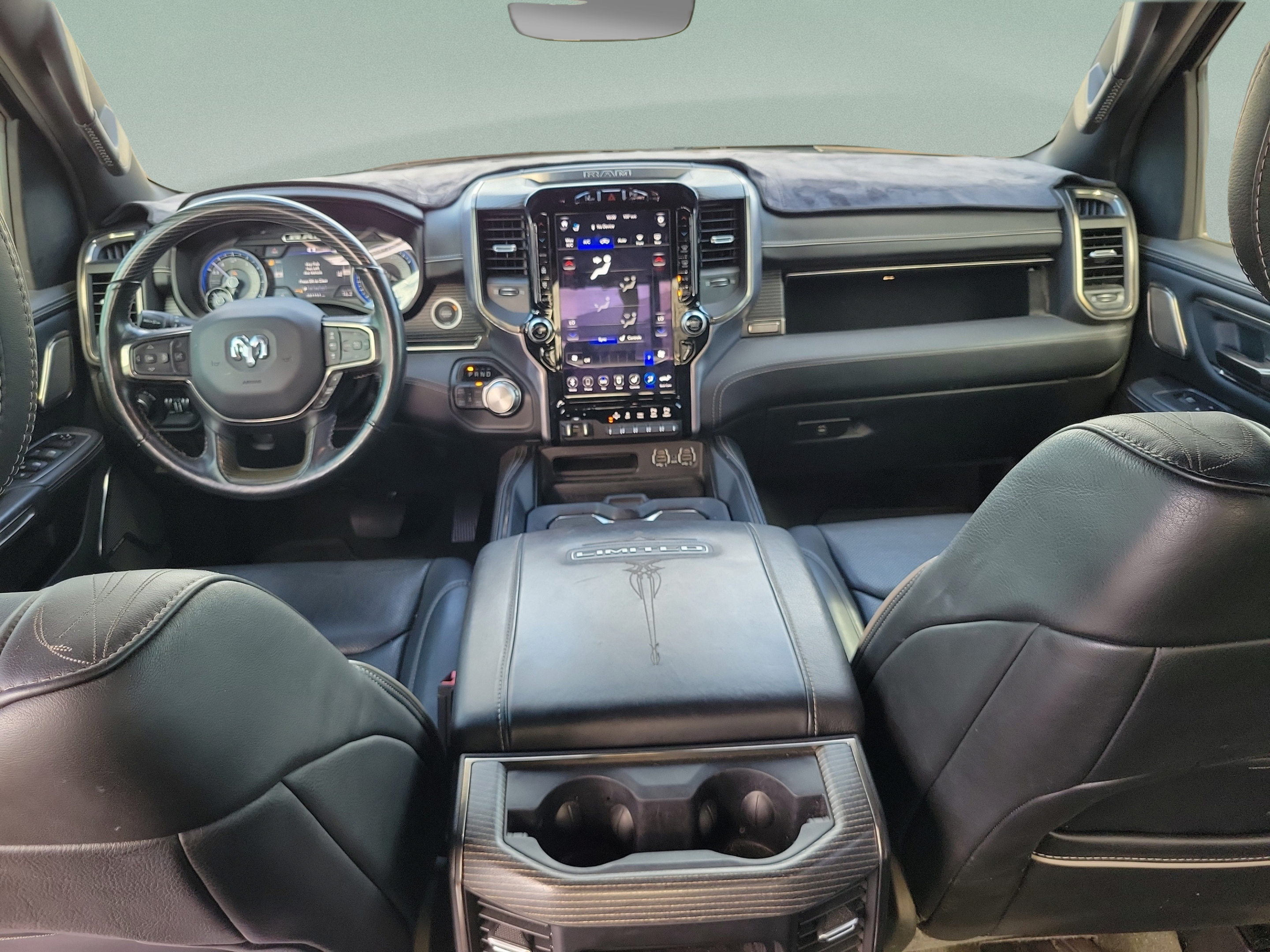 Used 2020 RAM 1500 Limited AWD/4WD image 11