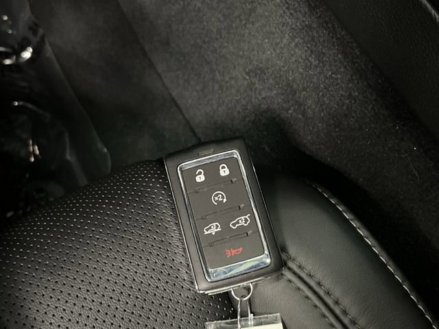 Used 2024 Jeep Wagoneer Series III w/ Convenience Group I image 29