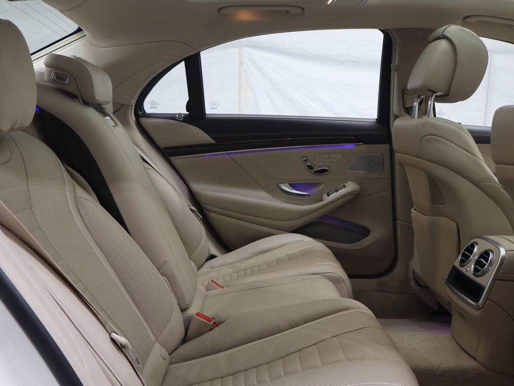 Used 2016 Mercedes-Benz S 550 4MATIC Sedan w/ Sport Package image 15