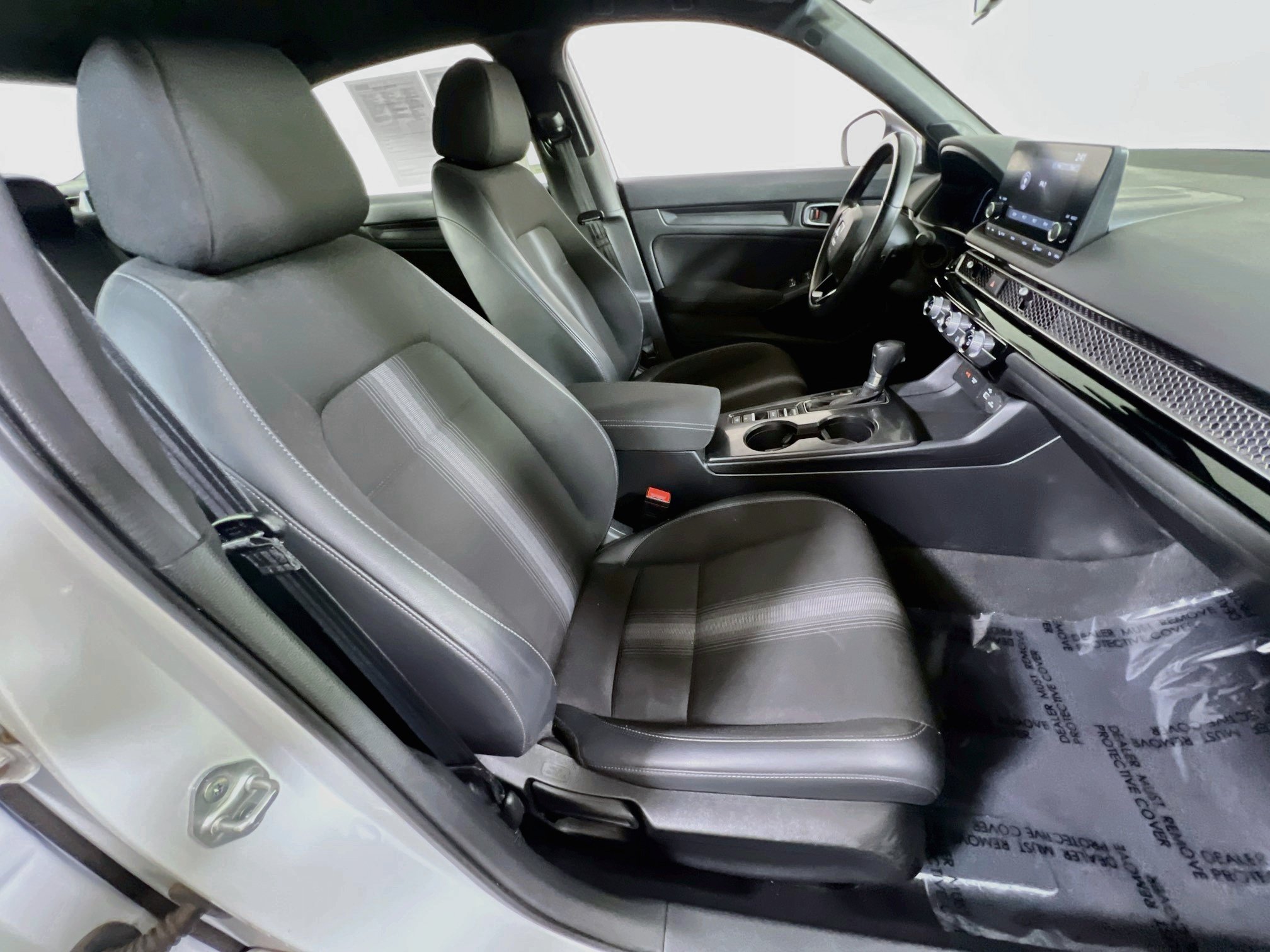 Used 2023 Honda Civic Sport image 25