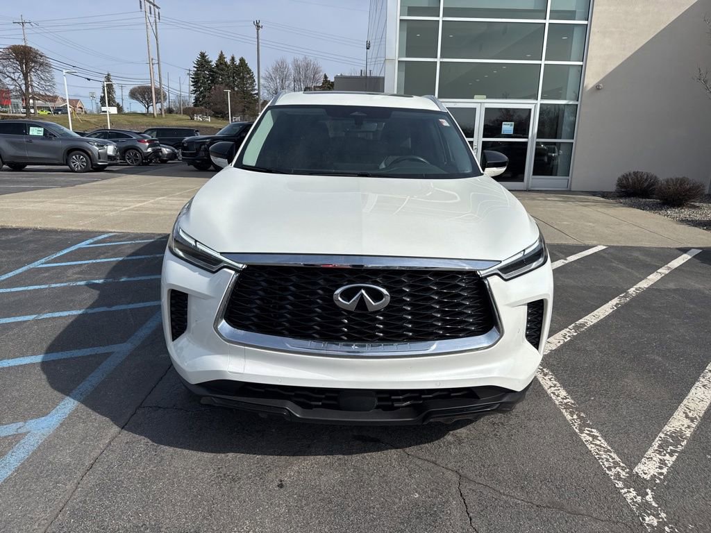 Certified 2024 INFINITI QX60 Luxe image 10