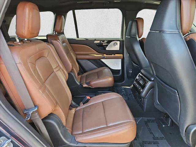 Used 2022 Lincoln Aviator Reserve w/ Equipment Group 201A AWD/4WD image 27