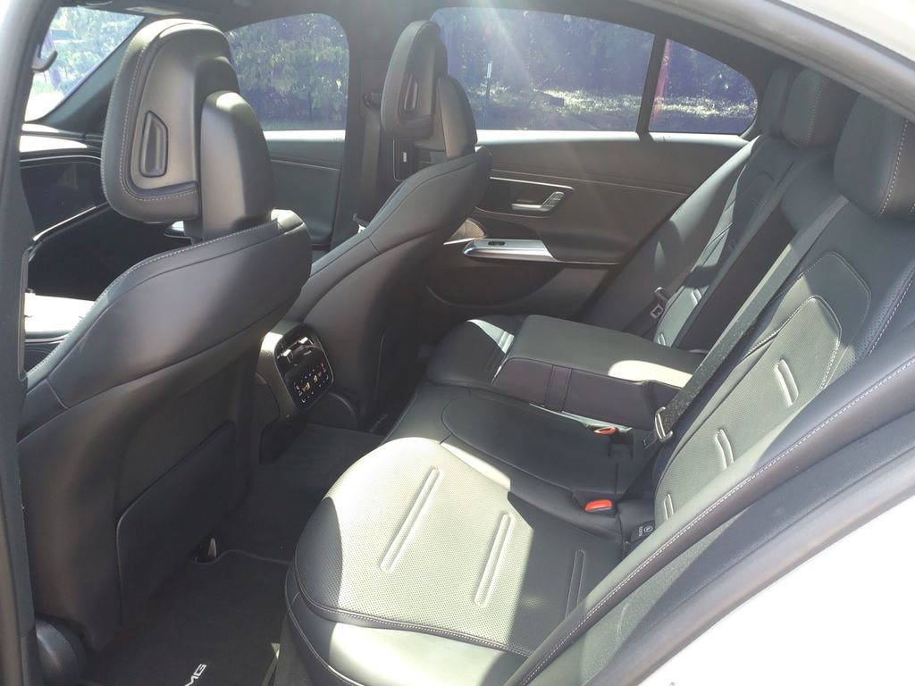 Used 2026 Mercedes-Benz E 53 AMG e 4MATIC Sedan image 22