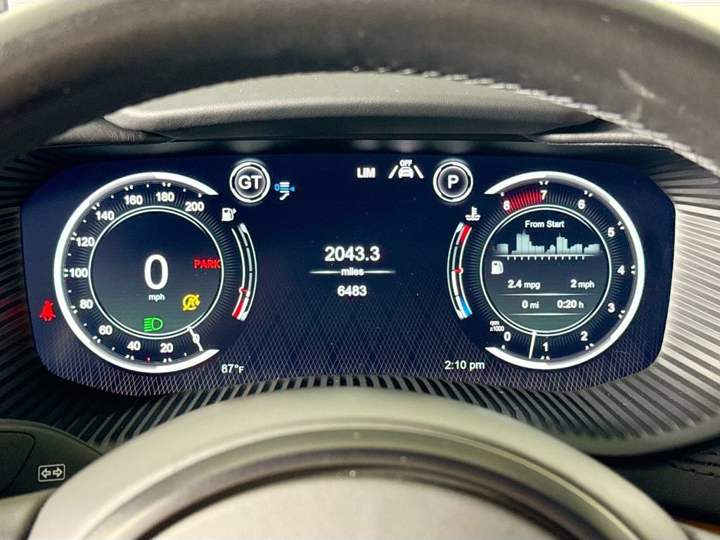Used 2023 Aston Martin DBX AWD/4WD image 13