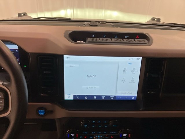 Used 2023 Ford Bronco Wildtrak image 15