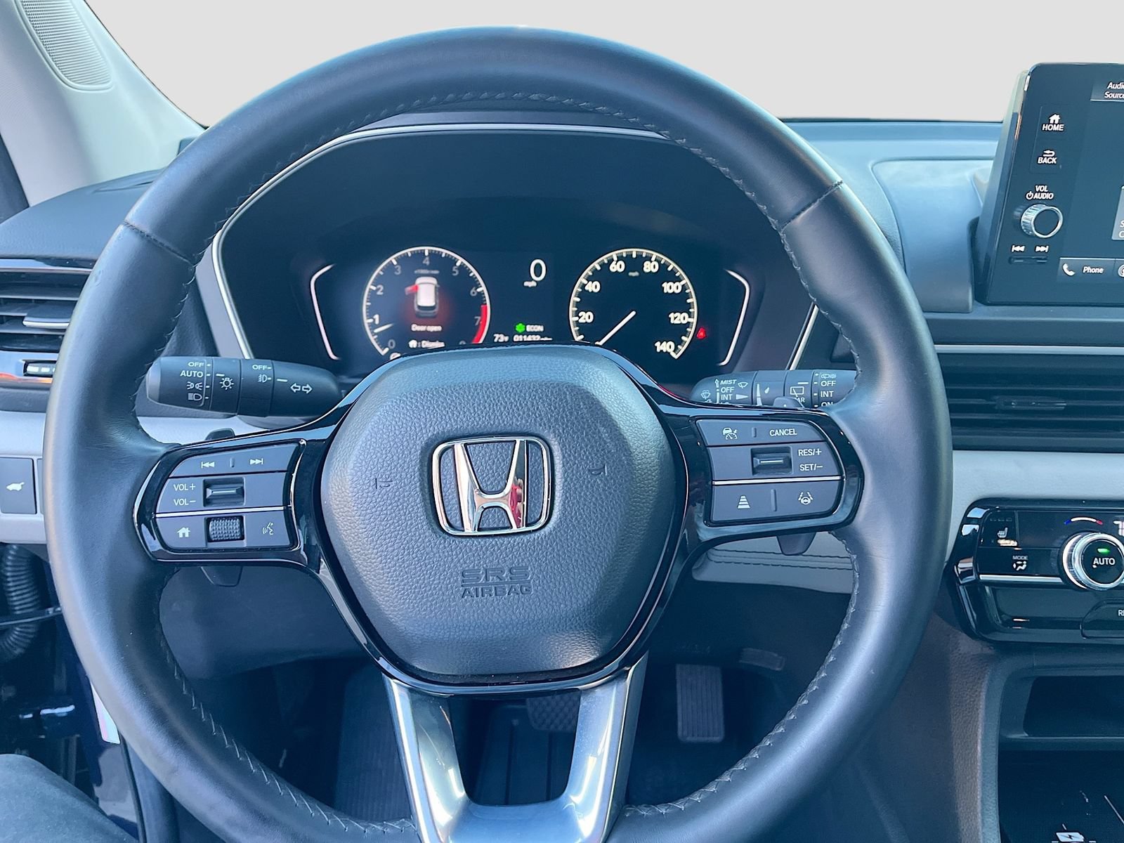 Used 2025 Honda Pilot EX-L image 11