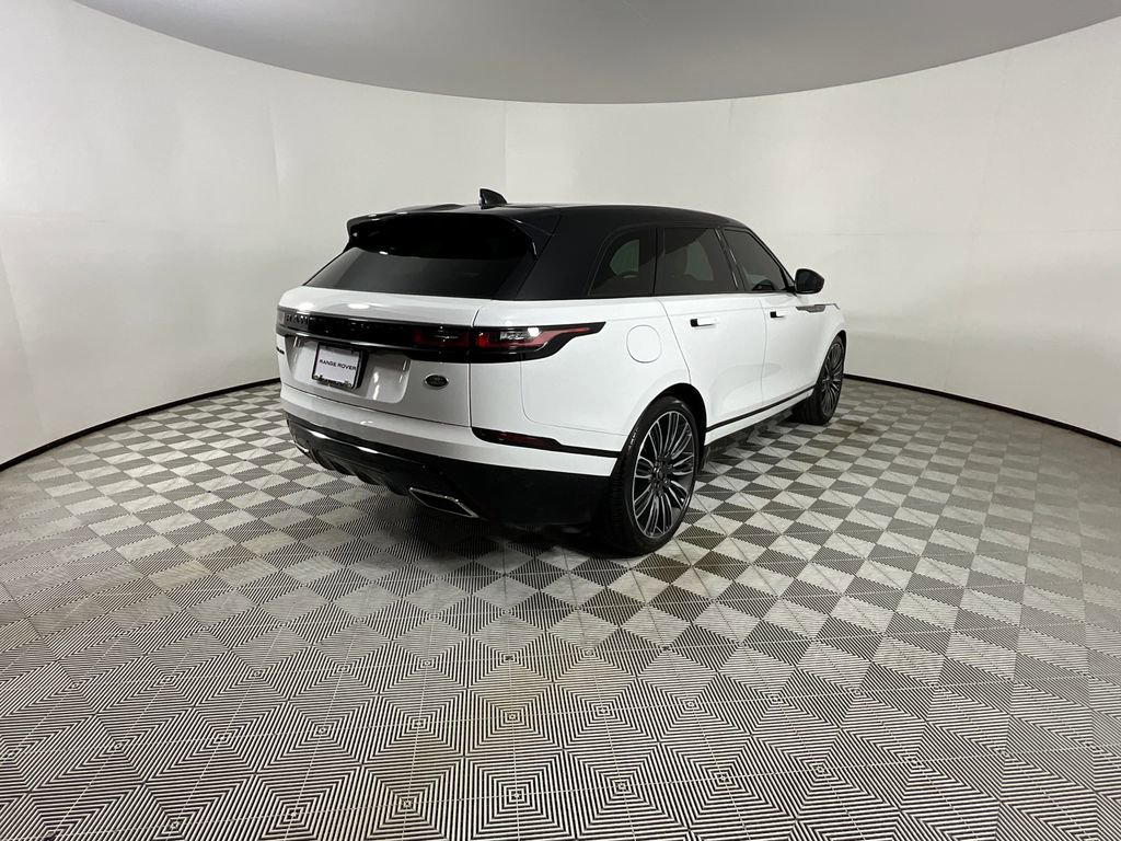 Certified 2023 Land Rover Range Rover Velar R-Dynamic S AWD/4WD image 4
