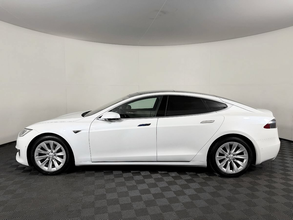 Used 2016 Tesla Model S 70D AWD/4WD image 18