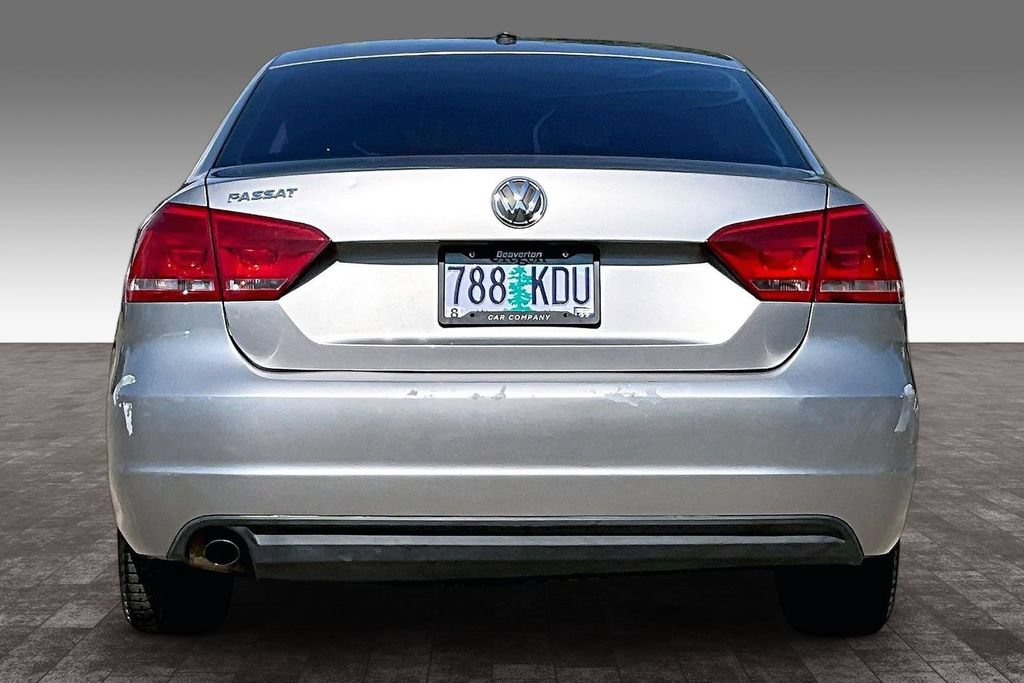 Used 2013 Volkswagen Passat 2.5 S FWD image 6