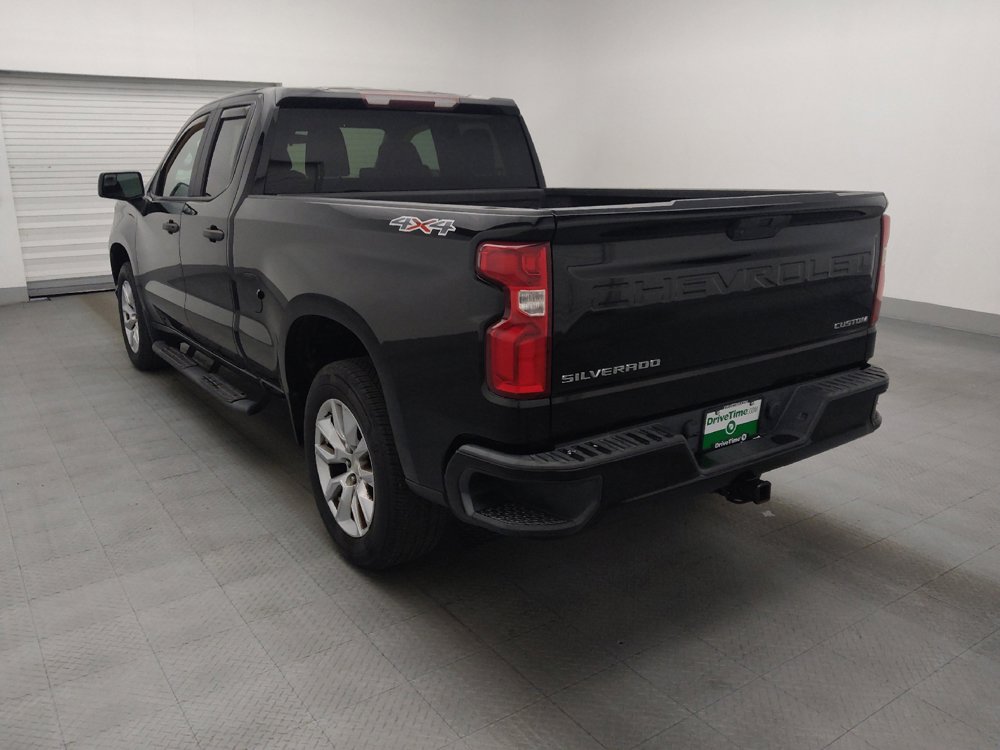 Used 2019 Chevrolet Silverado 1500 Custom w/ Custom Value Package AWD/4WD image 5