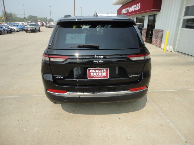 Used 2022 Jeep Grand Cherokee Limited AWD/4WD image 14