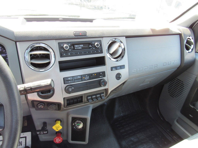 Used 2022 Ford F750 2WD Regular Cab Super Duty image 28